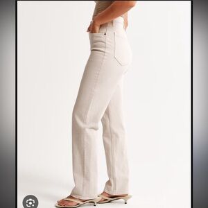 Abercrombie & Fitch 90s straight ultra High Rise Beige Jeans curve love